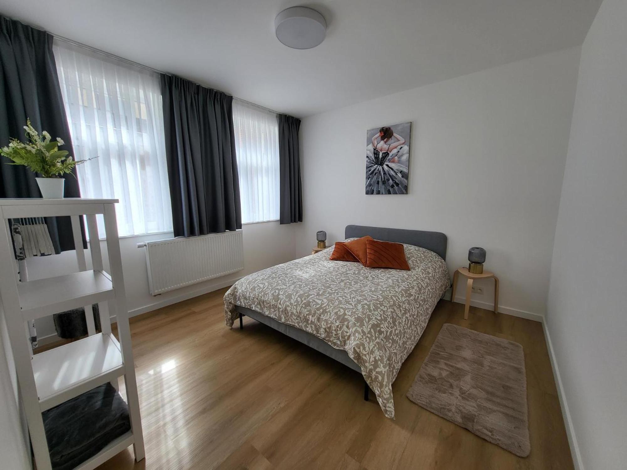 Private Rooms - European Quarter Брюксел Екстериор снимка